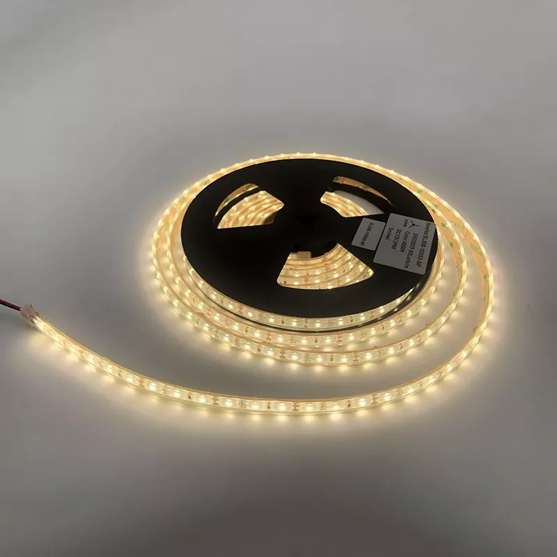 Cara Memilih Lampu Kereta Camper Terbaik untuk RV, Van dan Rumah Bermotor